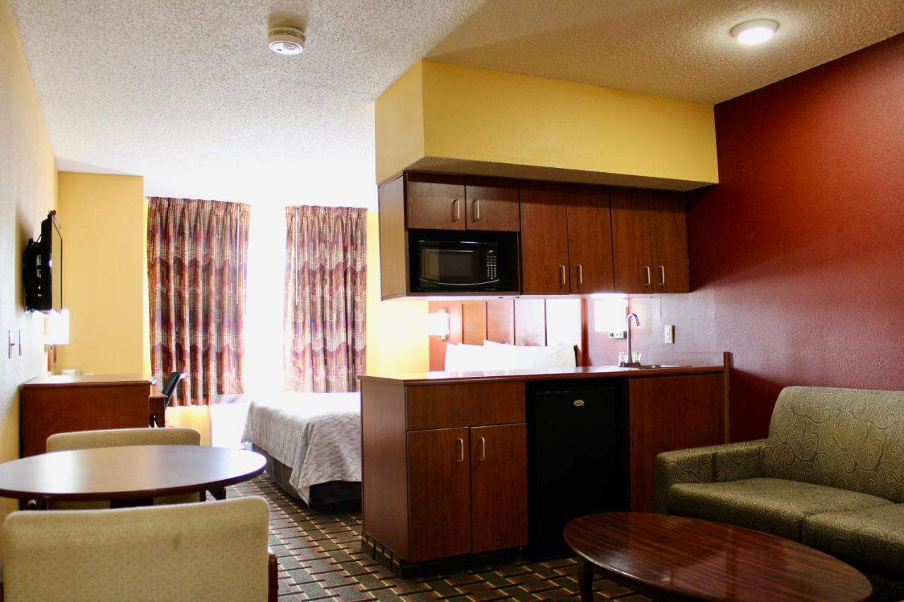 Hometown Inn & Suites Longview Extérieur photo