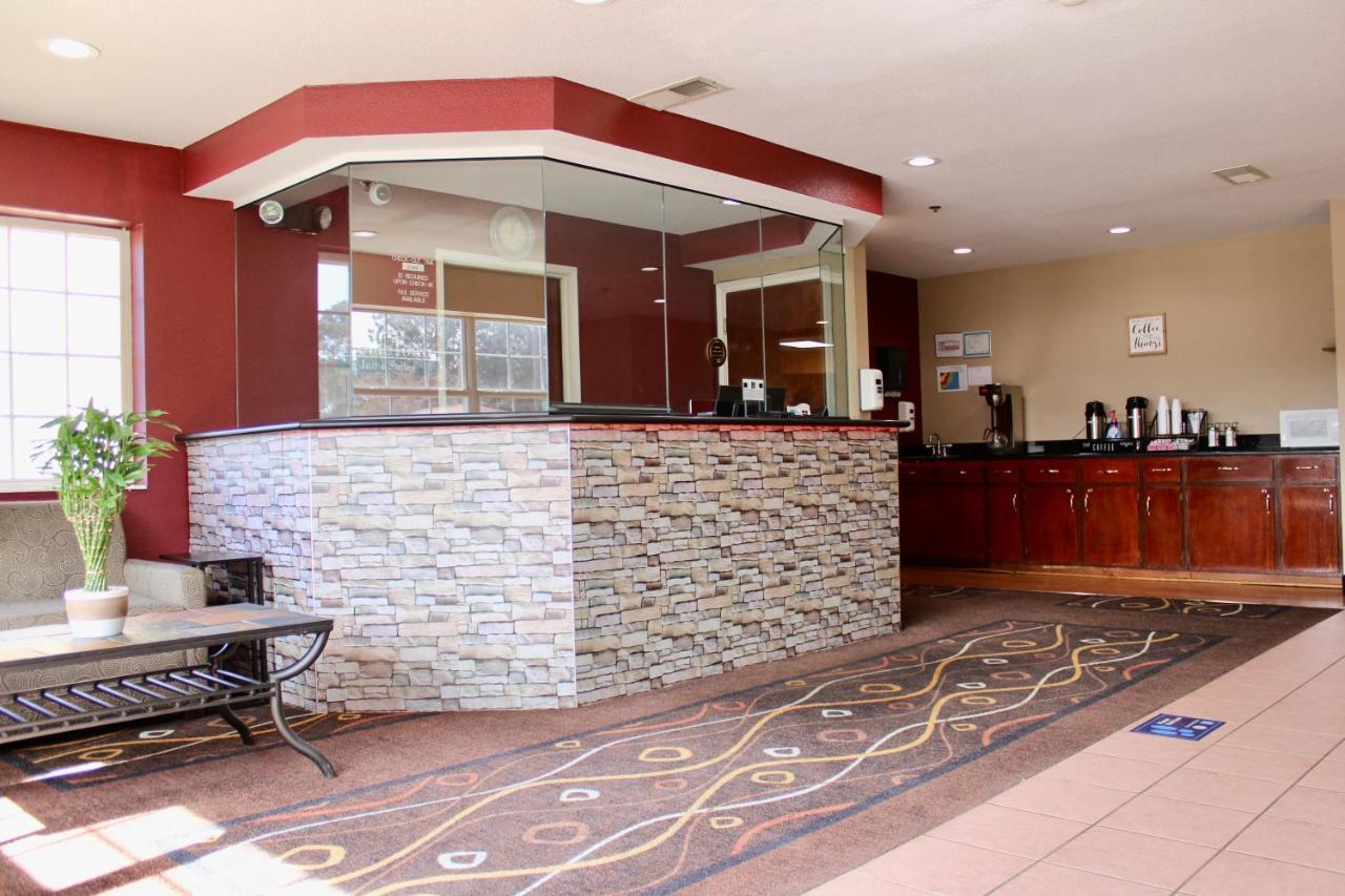 Hometown Inn & Suites Longview Extérieur photo