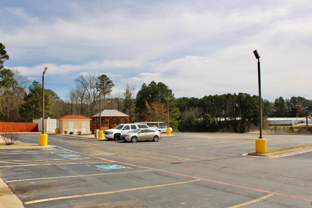 Hometown Inn & Suites Longview Extérieur photo