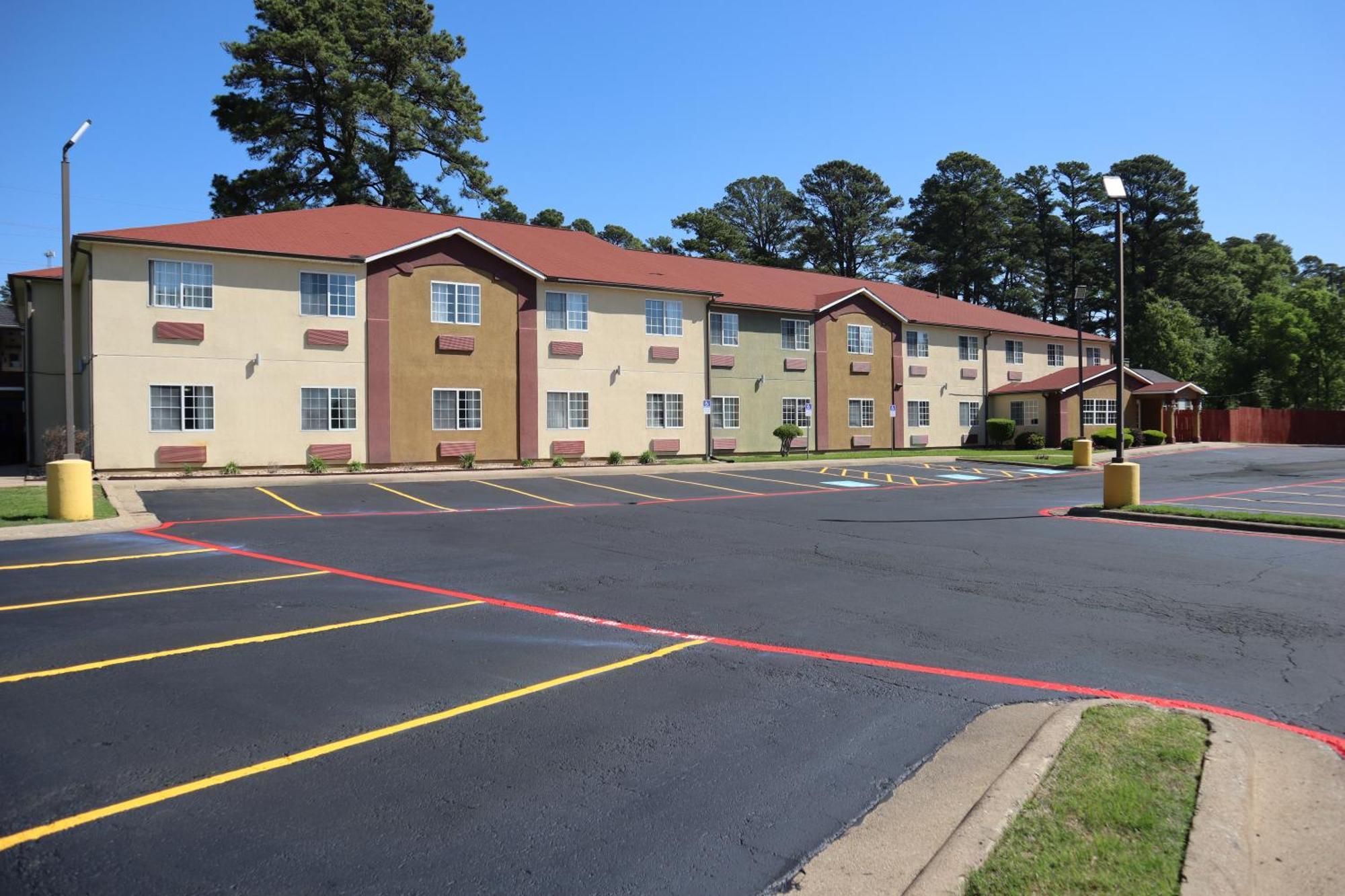 Hometown Inn & Suites Longview Extérieur photo