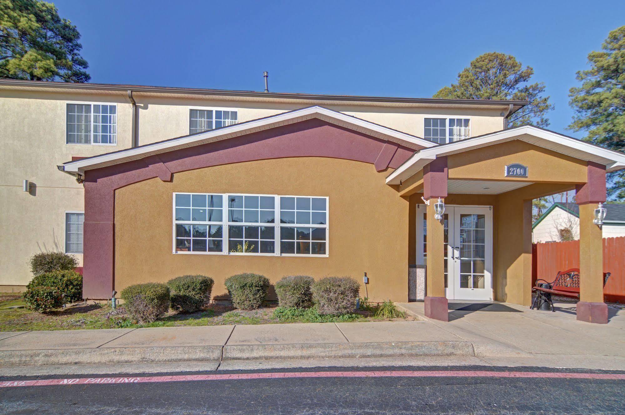 Hometown Inn & Suites Longview Extérieur photo