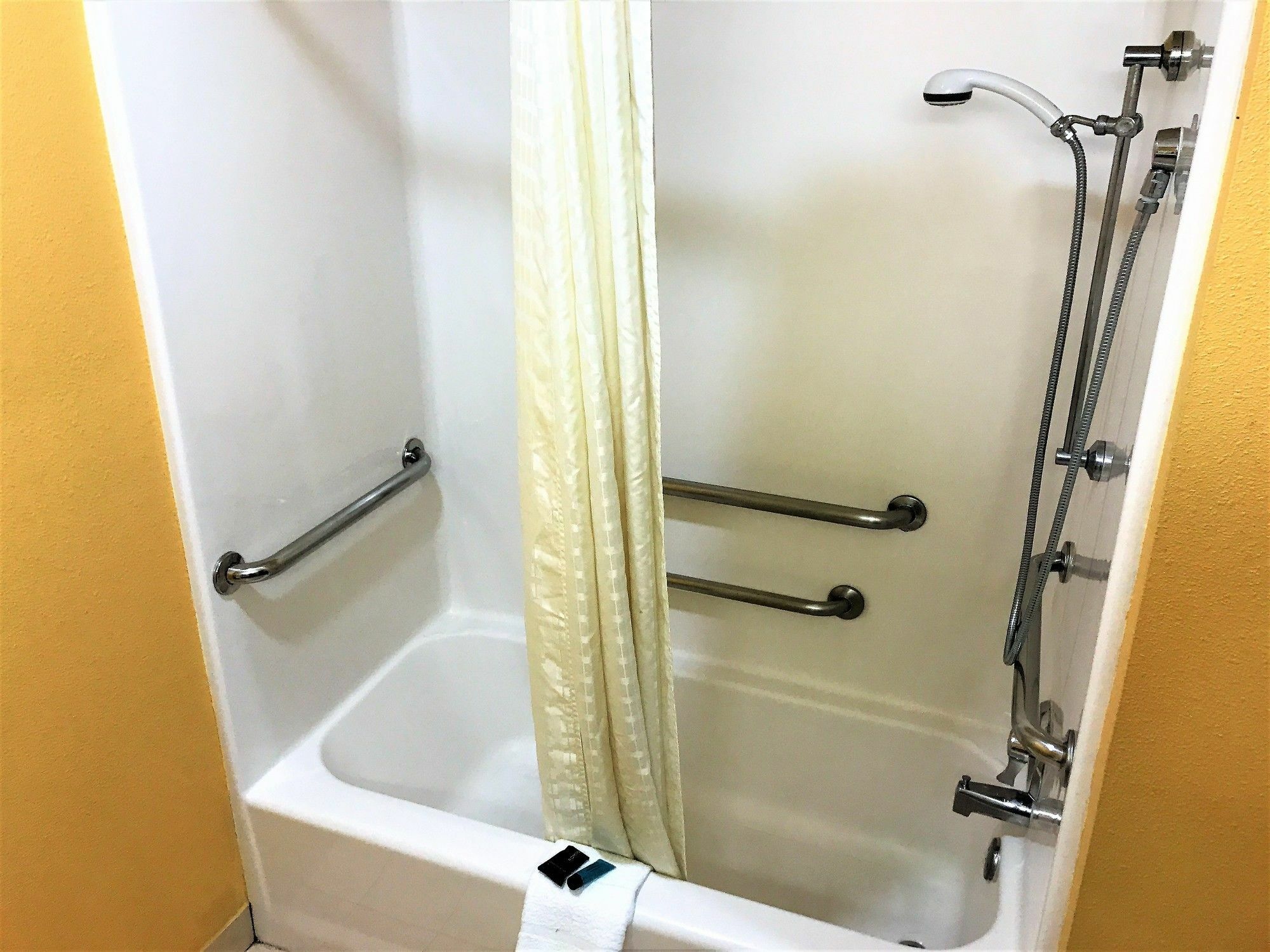 Hometown Inn & Suites Longview Extérieur photo