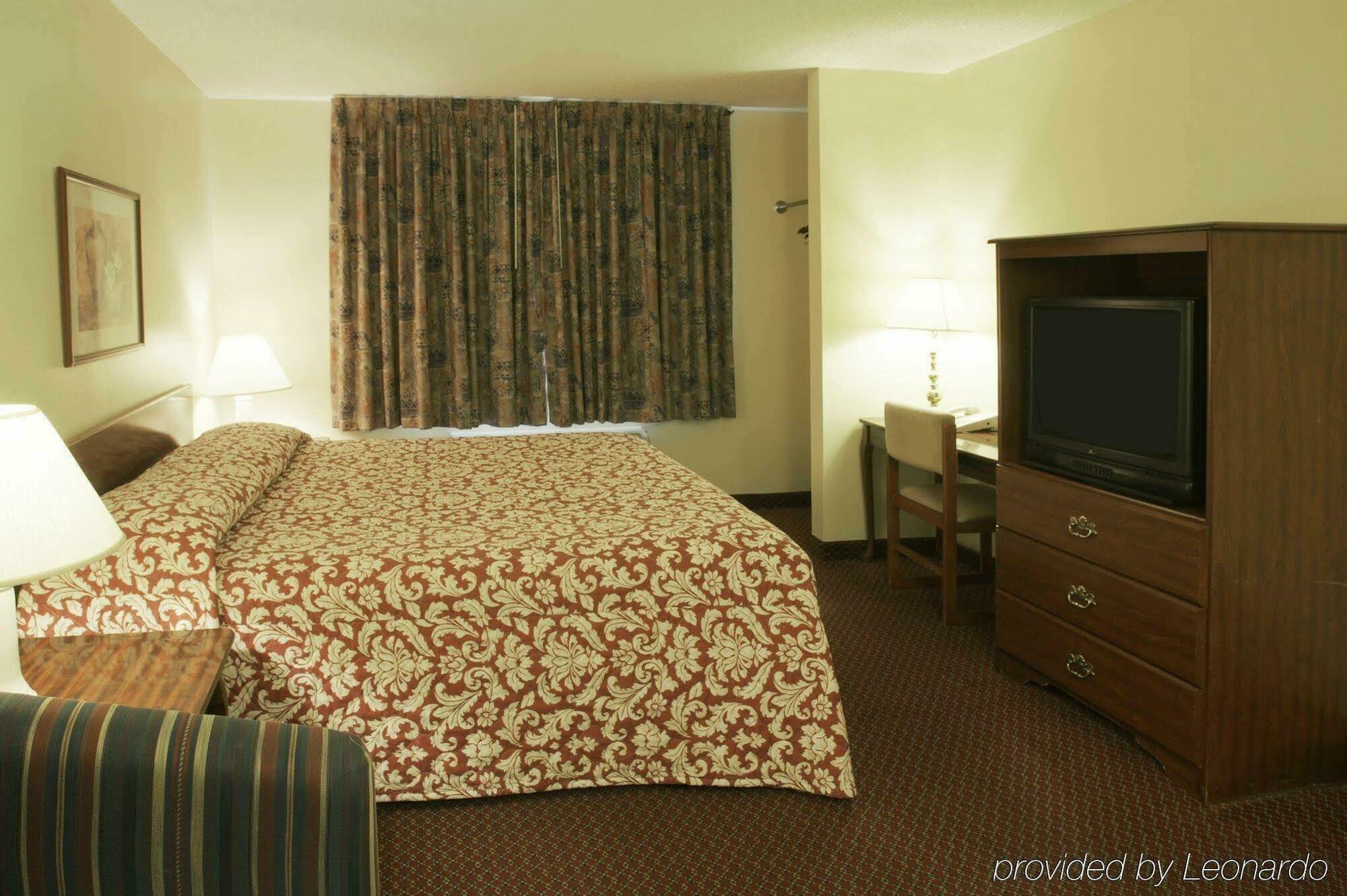 Hometown Inn & Suites Longview Extérieur photo